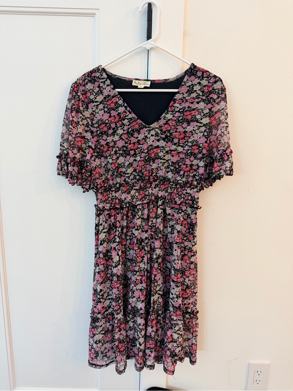 Floral V-Neck Smocked Waist Dress - Pink & Black